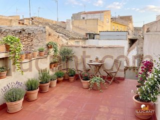 Casa en venta en Hellín