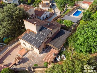 Chalet en venta en La Floresta - Les Planes en Sant Cugat del Vallès