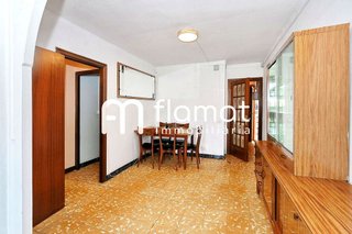 Piso en venta en Riu en Santa Coloma de Gramanet