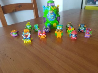 SuperThings 13 figuras