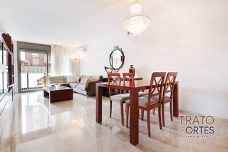 Piso en venta en Centre en Hospitalet de Llobregat, L´