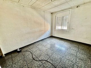 Piso en venta en Creu de Barberà en Sabadell