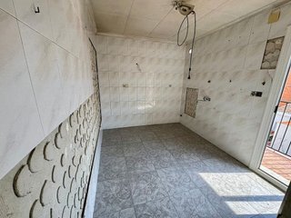 Piso en venta en Creu de Barberà en Sabadell