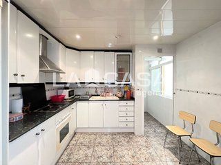 Piso en venta en Artigas - Llefià en Badalona