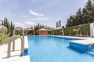Piso en venta en Nueva Andalucía centro en Marbella