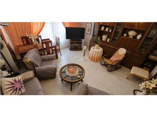 Piso en venta en Parque Victoria Eugenia en Málaga