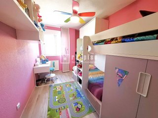 Piso en venta en Parla Este en Parla