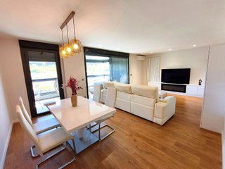 Piso en venta en Lezkairu en Pamplona
