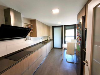 Piso en venta en Lezkairu en Pamplona