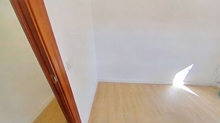 Piso en venta en Numancia en Madrid
