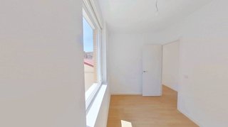Piso en venta en Numancia en Madrid