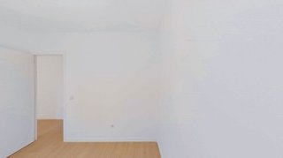 Piso en venta en Numancia en Madrid