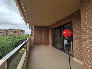 Piso en venta en Vistahermosa en Alicante