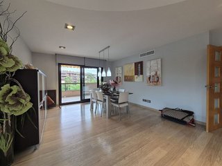Piso en venta en Vistahermosa en Alicante