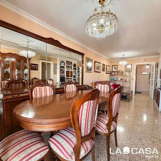 Piso en venta en Poligono Norte - Villegas - La Fontanilla en Sevilla