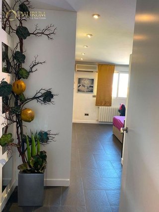 Piso en venta en La Creu Coberta en Valencia