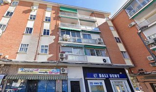 Piso en venta en Reyes en Parla