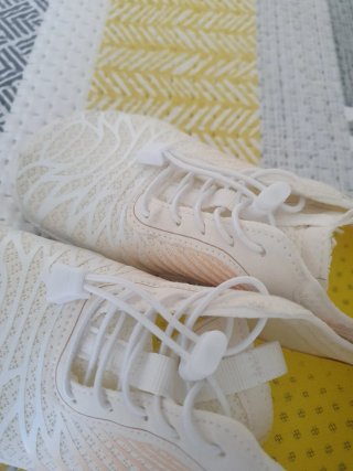 Zapatillas barefoot blancas