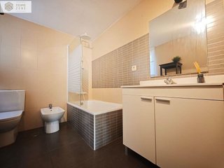 Piso en venta en Torrequebrada en Benalmádena