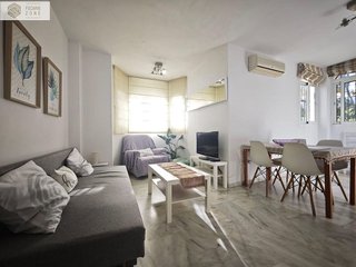 Piso en venta en Torrequebrada en Benalmádena