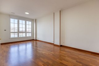 Piso en venta en Riazor - Los Rosales en Coruña (A)