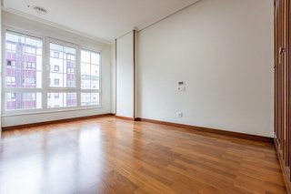 Piso en venta en Riazor - Los Rosales en Coruña (A)