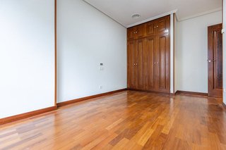 Piso en venta en Riazor - Los Rosales en Coruña (A)