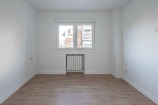 Piso en venta en Pryconsa - Poligono Europa en Alcalá de Henares