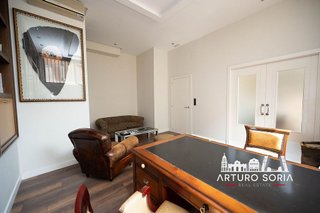 Piso en venta en San Juan Bautista en Madrid