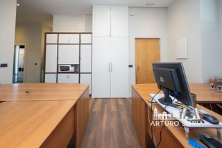 Piso en venta en San Juan Bautista en Madrid