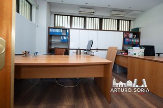 Piso en venta en San Juan Bautista en Madrid
