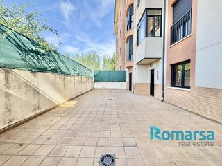Piso en venta en Universidad en Ávila