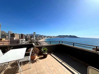 Ático en venta en Playa de Poniente en Benidorm
