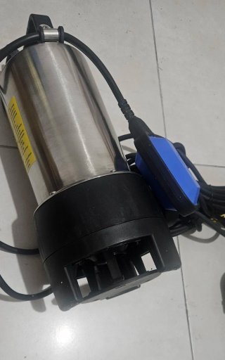 Bomba de agua sumergible Top Craft TTP 550 E
