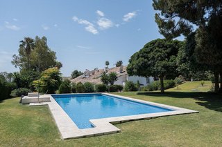 Piso en venta en Nueva Andalucía centro en Marbella