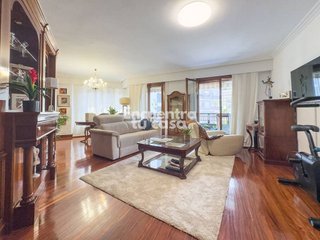 Piso en venta en Pinar - Anaka - Belaskoenea en Irun