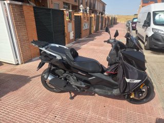 BMW C400GT Maxi Scooter Negra/Plata