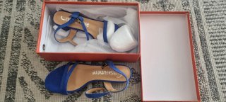 Sandalias bajas azul ante