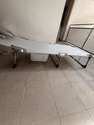 Tumbona plegable gris NUEVA