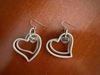 PENDIENTES GUESS