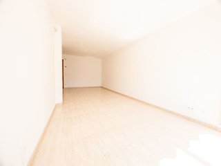 Piso en venta en Creu de la Mà - Rally sud en Figueres