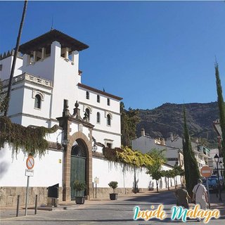 Casa adosada en venta en Pizarra