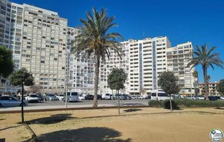 Piso en venta en Empuriabrava en Castelló d´Empúries