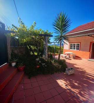 Chalet en venta en Cornazo - Rubianes en Vilagarcía de Arousa