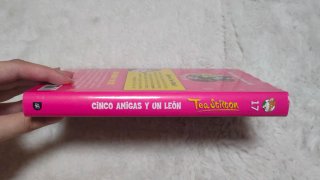 Cinco amigas y un león