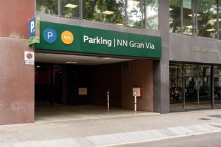 Garaje en alquiler en La Dreta de l'Eixample en Barcelona