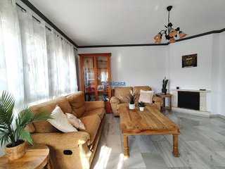 Casa adosada en venta en Puerto de la Torre - Atabal en Málaga