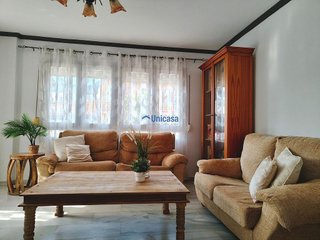 Casa adosada en venta en Puerto de la Torre - Atabal en Málaga