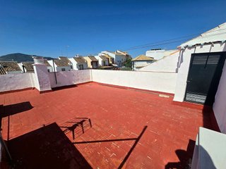 Casa adosada en venta en Morón de la Frontera
