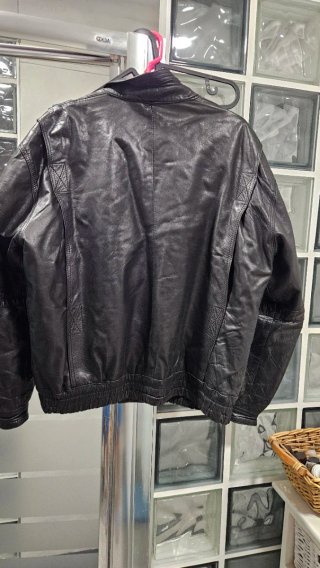 Chaqueta de cuero para hombre